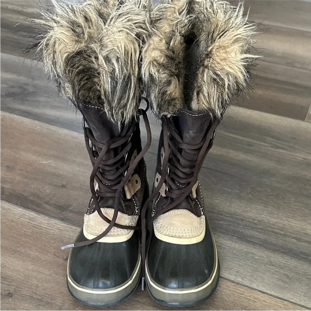 Sorel Brown and Tan Fur-Trimmed Winter Boots